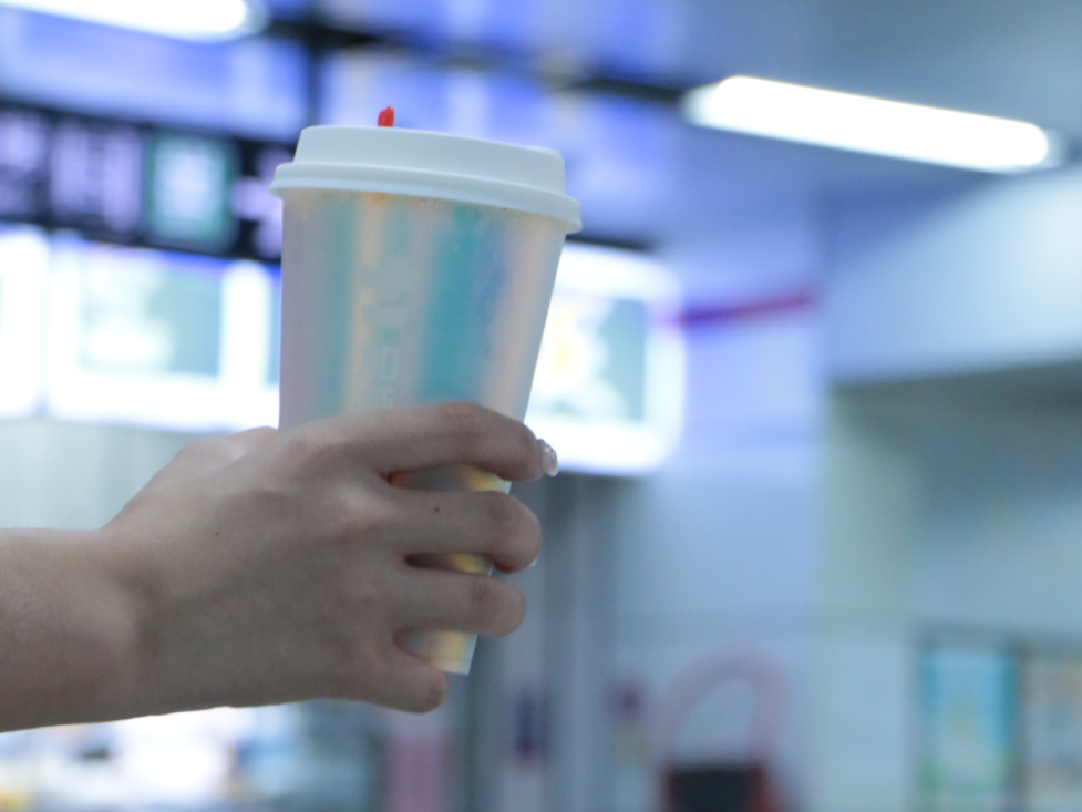 爱游戏官网茶饮|投资奶茶加盟店应如何将风险降低？